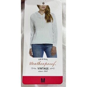 Weatherproof, vintage women’s white pull over size medium
